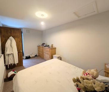 2 bedroom semi-detached house to rent - Photo 5