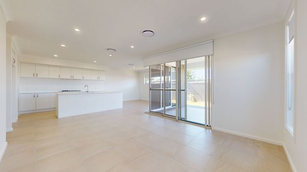 Newly Built Furnished Duplex in South Lakes - Photo 1