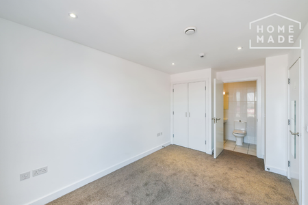 2 bedroom flat to rent - Photo 5