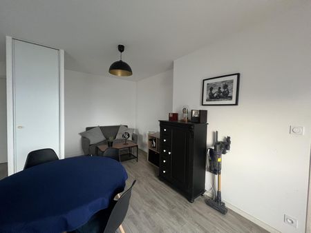 Location Appartement BRUZ - Photo 2