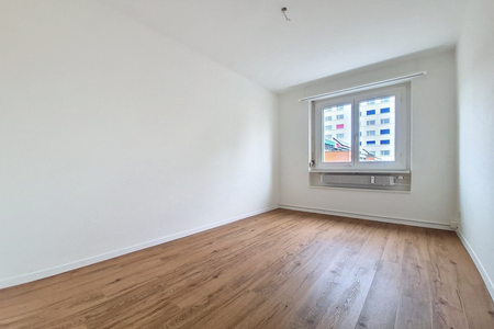 Gemütliche 3.0 Zimmerwohnung in Rapperswil-Jona zu vermieten - Photo 2