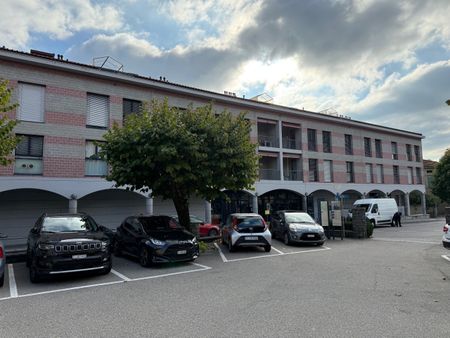 Beautiful 3.5 room apartment in a very convenient location quiet - Photo 4