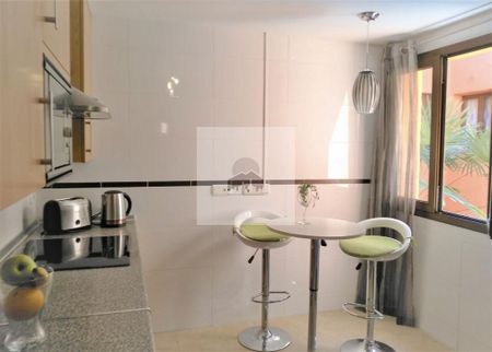 2 bedroom luxury penthouse for rent in Estepona, Spain - Photo 3