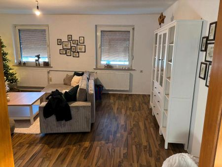 3 ZKB - top Lage mit kompletter Einbauküche u.Gartenmitnutzung - Photo 2