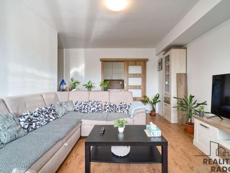 Pronájem bytu 3+1 63 m2 - Fotografie 2