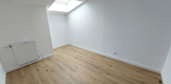 location Appartement T2 DE 45.48m² À BRIE COMTE ROBERT - Photo 2