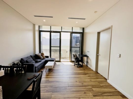 9 Rose Valley way, Sydney - Photo 1
