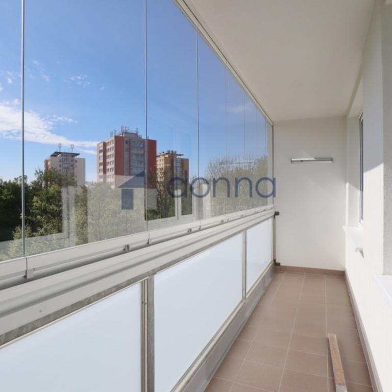 Pronájem bytu 3+kk 68 m2 - Photo 1