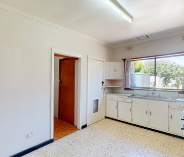 Low Maintenance with the Location to Match! - Photo 3