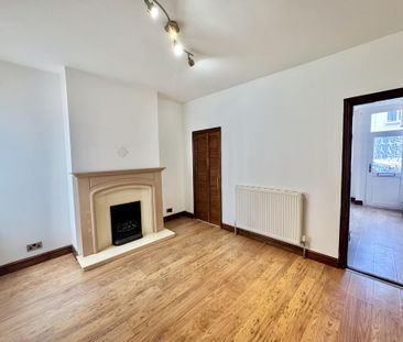 2 bedroom house to rent - Photo 1