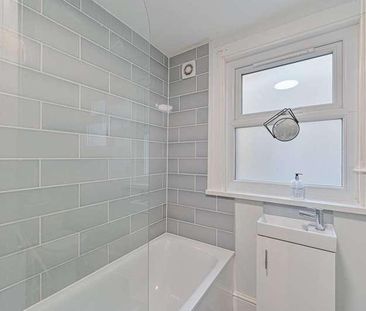 Valmar Road, Camberwell, SE5 - Photo 1