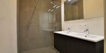 Appartement te huur in Schoonaarde voor € 820 met 2 slaapkamers - Photo 4