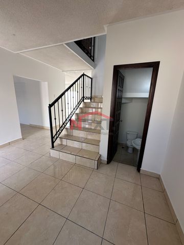 Casa en Renta Rincón de Sayavedra Frente a Área Verde - Photo 3