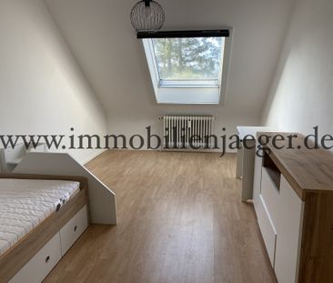 Glashütte - gepflegte Wohnanlage - großzügige Dachwohnung mit Küche... - Foto 1