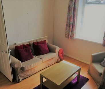 4 bedroom house to rent - Photo 1