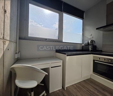 Studio to rent - Photo 5