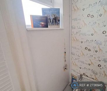 2 bedroom maisonette to rent - Photo 6