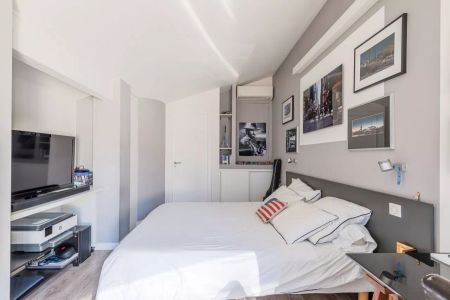 Appt T3 BIS- 82.42m² Bordeaux GAMBETTA avec garage - Photo 2