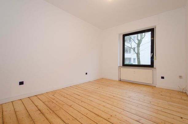 Charmante und frisch sanierte Altbau-Wohnung mit originalen Holzdielen nahe der Hattinger Innenstadt - Foto 1