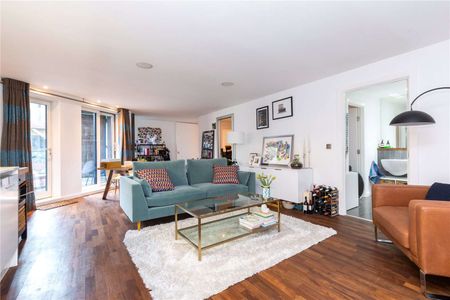 Large apartment of just over 900sqft in a central and hugely popular development. - Photo 5