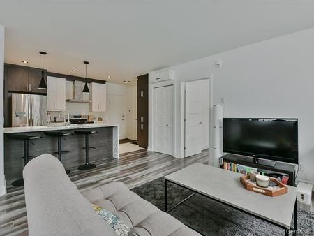 4005 Rue Emma-Collin #4, Longueuil (Saint-Hubert), J3Y0V1 - Photo 3