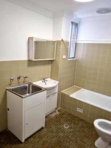 Apply Now - Century 21 &vert; the Paramount Group - Photo 5