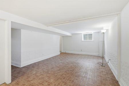 For Lease - 36 Arnold Crescent Unit# LOWER, Richmond Hill, Ontario - Photo 4
