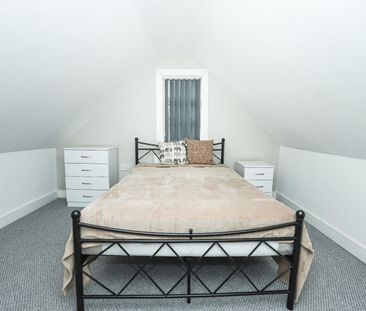 5 bedroom House To Let Total Size: 1314 SQ FT - Photo 5