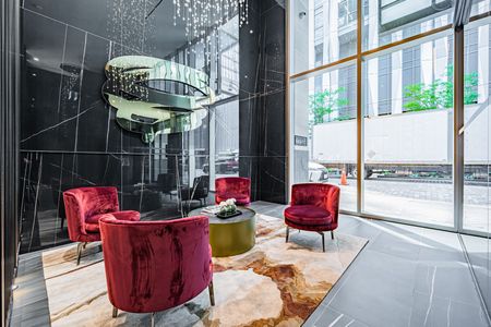 For Lease - 11 Yorkville Avenue Unit# 4904, Toronto, Ontario - Photo 4