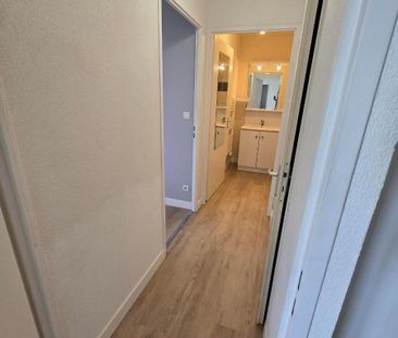 Location Appartement 3 pièces 51m² VAYRES 33870 - Photo 5