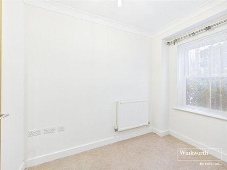 4 bedroom townhouse to rent - Photo 5