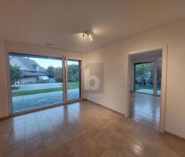 CENTRALLY LOCATED WITH SEATING - Foto 5