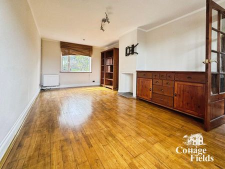 4 bedroom end of terrace house to rent - Photo 2
