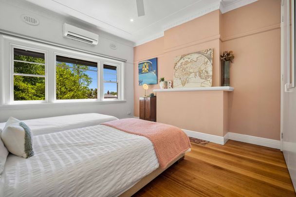 412 Lydiard Street North, Soldiers Hill - Photo 1