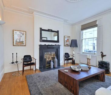 4 bedroom end of terrace house to rent - Photo 1