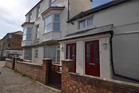 1 bed apartment to rent in James Street, Scarborough, YO12 - Photo 2