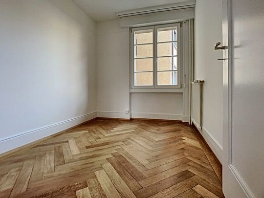 Bel appartement de 4 pièces proche du centre-ville de Lausanne. - Foto 1