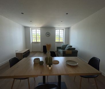 Location Appartement 2 pièces 52m² ST JEAN PIED DE PORT 64220 - Photo 3