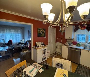 GRAND 7½ – 4 CHAMBRES – RDC AVEC COUR AMÉNAGÉE – DOUVILLE - Photo 2