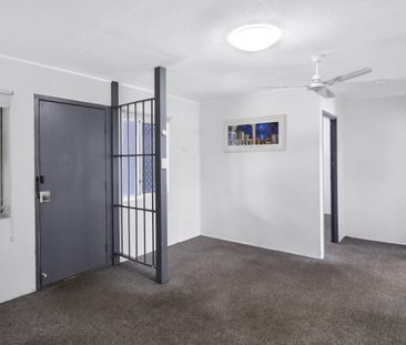 Two Bedroom Unit in West Gladstone - Photo 1