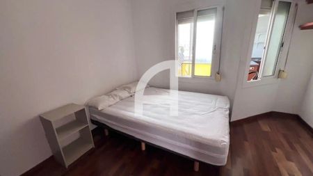 Piso de alquiler en Joan Güell, Barri de les Corts - Photo 2
