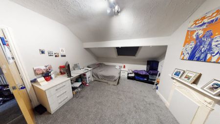 54a St Michaels Road, Leeds, LS6 3BG - Photo 3