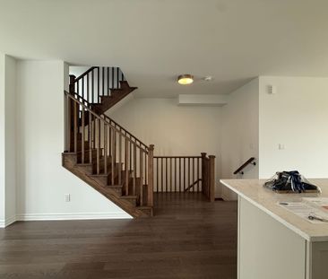 For Lease - 90 Avani Avenue, Markham, Ontario - Photo 6