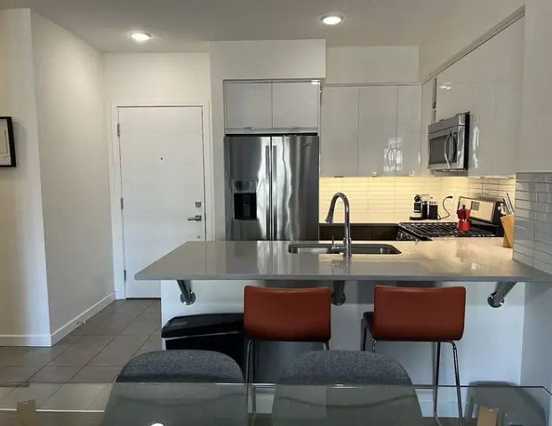 Spacious 1 Bedroom in Heart of Mission | 207 - 120 18 Ave SW, Calgary - Photo 1