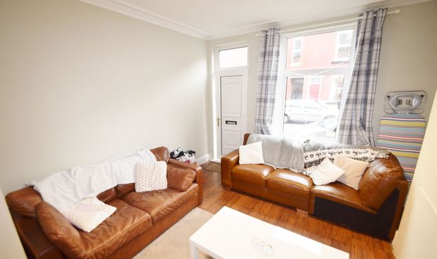 4 bedroom house share to rent - Photo 1