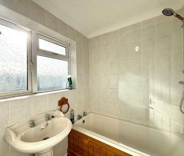 Greywell Road, Havant, PO9 - Photo 1