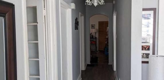 À louer un grand 5 1/2 au centre ville de Trois-Rivières - Photo 2