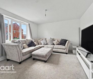 3 bedroom detached house to rent - Photo 1