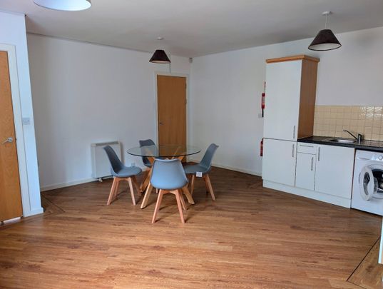 2 Bed Terraced House, Carr Mills, LS7 - Photo 1