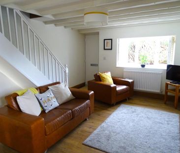 2 bedroom semi-detached house to rent - Photo 1